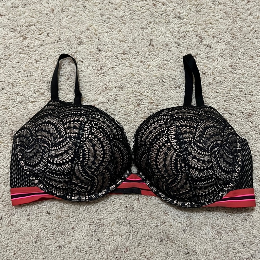 Victoria’s Secret bra